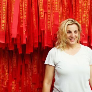 Elena Di Cioccio Instagram - #Cina2024 Dump ( 📸 @enrytrevi )
.
Il Rosso qui è uno stato dell'anima che desidera, anela, si strugge  e teme di non esistere davvero. ❤️