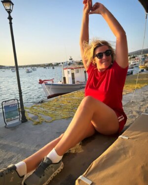 Elena Di Cioccio Instagram - Tramonto in Rosso .

( 📸 @sabrinaganzerofficial )