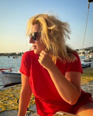 Elena Di Cioccio Instagram - Tramonto in Rosso .

( 📸 @sabrinaganzerofficial )