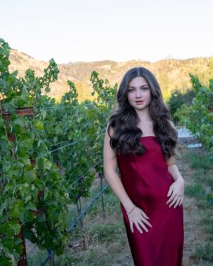 Elena Lyons Instagram - 2 days until my baby girl is officially a teenager. 😍🥹

Where does the time go… but how beautiful is she???