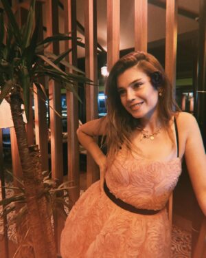 Elif Doğan Instagram - thirty. flirty. thriving!!! 🔥💖💃🏻🥂🪄🪩