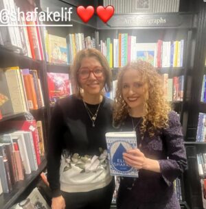 Elif Şafak Instagram - My heart is singing with gratitude after a beautiful book launch full of love and literary camaraderie. Thank you to everyone who came to @hatchardspiccadilly to celebrate #thereareriversinthesky It was truly wonderful to see you all. Afterwards many people told me there was such a loving energy in the room, both gentle and strong. I don't have photos of everyone who was there, I'd have loved to, I'll be sharing the ones I have received, I will be sharing them with love. #bookloversworld #literaturelovers #womenwhowrite #writersandpoets #newbookrelease #newfiction #literaryfiction #literaryfictionbooks 📚📚📚 dünkü kitap lansmanı o kadar güzel ve içten, sevgi dolu bir akşamdı ki yüreğimde yeri apayrı, çok teşekkür ediyorum gelen herkese. Bu sabah bu fotoğraflar ulaştı elime sevgiyle paylaşıyorum