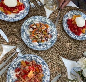 Elisa Bachir Bey Instagram - Pasta alla Norma per favore 🇮🇹