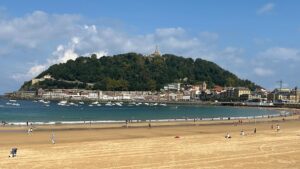 Elisa Zulueta Instagram - San Sebastián / aterrizaje