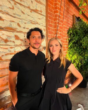 Eliza Taylor Instagram - Mama and Papa were out on the town last night! Celebrating a beautiful couple on their wedding day! So special. We love love 🪴💕💍💒