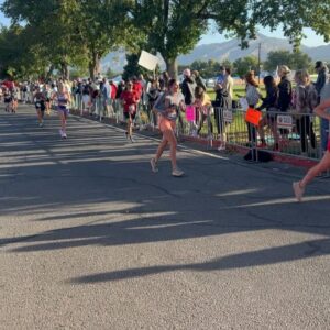 Elizabeth Smart Instagram - The second picture is from the last official timed half marathon I ran. I was pregnant with my youngest daughter and every step of the way was a struggle! Fast forward to today I halved my time, set a PB, and had a blast. When I began running I was not fast at all, in fact my youngest brother could out walk my run. I’m so proud of the running journey I’ve been on, today makes all the early mornings, tired afternoons, hours and hours of running and speed training feel like and perhaps serves me as a reminder that if I make up my mind and commit to a goal and stay consistent anything is possible.