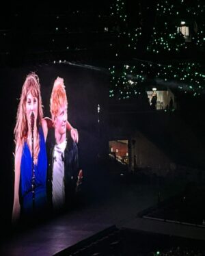 Ellie Taylor Instagram - Tay Tay for Day Days 💫 Such a joyful night and a great example of doing your homework so you can look as kool as me by singing along and manhandling a dear friend out of the way ‘cause that bitch is blocking your light.