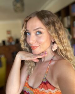 Actress Elvan Di?li HD Photos and Wallpapers October 2024