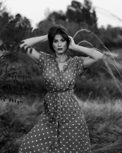 Actress Elysia Rotaru HD Photos and Wallpapers December 2024