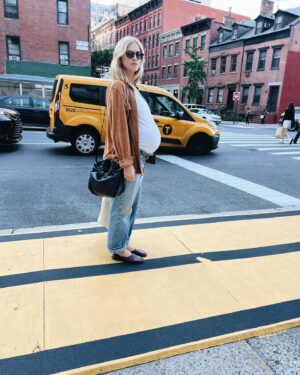 Emily Wickersham Instagram - Taxi for (number) two