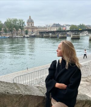 Emma Wiklund Instagram - First couple of days in Paris together with Tyra who’s starting her exchange semester at Sciences Po.
We are so happy and proud that she will be living, enjoying and studying in the most beautiful city in the world! 🇫🇷
