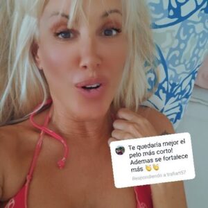 Erika de Sautu Riestra Instagram - Algun vecino que sepa porqué corno me titila la pantaia ??