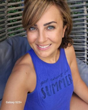 Esra Harmanda Instagram - Ara sıra bazi bazi.
