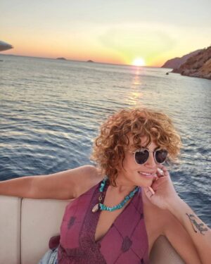 Esra Harmanda Instagram - Aksam icin onlarca istavriti tutmadan ve @cempayasli tavlada yenmeden az once🙏🏼😅 Photo by @prof.dr.borafarsak