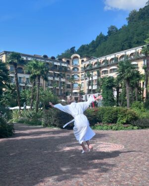 Euridice Axén Instagram - Tenera è la notte 🫀 thanks @villacastagnolalugano and @lugano.region for having me! Grazie anche a @splendideroyal e @resortcollinadoro per i meravigliosi day spa. #lugano #supplied