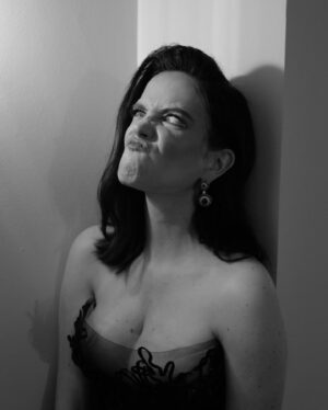 Eva Green Instagram - While in Venice, avoid elevators and use @pierarnostudio instead 🛗🤪 How come my best photos in Venice are always taken by you 📸 @gregwilliamsphotography ? 😘

#armanibeauty #armanimakeup @armanibeauty @giorgioarmani #GiorgioArmaniPrivé