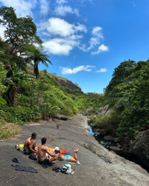 Felicity Palmateer Instagram - Business as usual - Fiji edition 🇫🇯