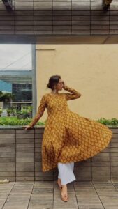 Actress Fenil Umrigar HD Instagram Photos and Wallpapers September 2024