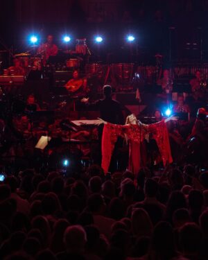 Florence Welch Instagram - Thank you so much @bbcproms for the most incredible experience.
It was such an honour and a joy to reimagine Lungs with @julesbuckleymusic and his orchestra. 
In a way, it finally became the album I had always had in my head 15 years ago. (Turns out we just needed the @royalalberthall organ, a 60 piece orchestra and the @lcvchoir) 🫁♥️🫁

Creative Direction: @mollyjane_x 
Movement Direction: @m.j.h.a.r.p.e.r
Costumes: @allen_and_adcock_ 
🥀 @aldenejohnson @rodarte