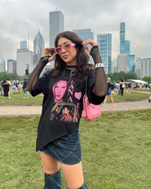 Foquinha Instagram - looks de festival: qual seu preferido? ✨ me inspirei na caixinha dos stories e selecionei alguns dos looks e makes que mais amei fazer em festivais nos últimos anos. Nos vemos no Rock in Rio semana que vem? 🖤 #RockinRio