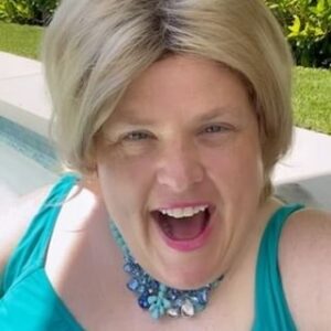 Fortune Feimster Instagram - Happy Labor Day! Hope some of you are getting some rest. Because Brenda sure isn’t.