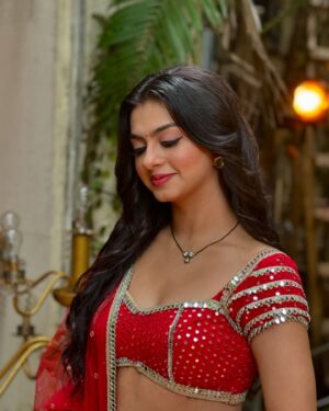 Garvita Sadhwani Instagram - ♥️ 
.
.
.
#starplus #yrkkh #garvita #ruhibirla #roohibirla🦋