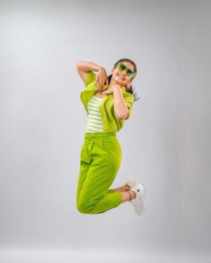 Gayathri Arun Instagram - Sky high with full of smiles and colours 💚🤍💚 

Photo @sumin_s_kumar 
MUA @amal_ajithkumar 
Stylist @doms.2010 
Costume @western_lady_