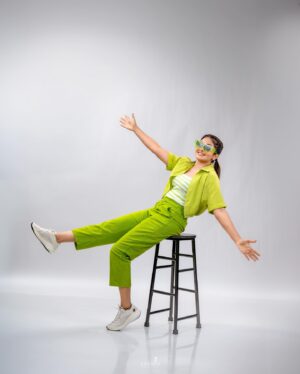 Gayathri Arun Instagram - Sky high with full of smiles and colours 💚🤍💚 

Photo @sumin_s_kumar 
MUA @amal_ajithkumar 
Stylist @doms.2010 
Costume @western_lady_