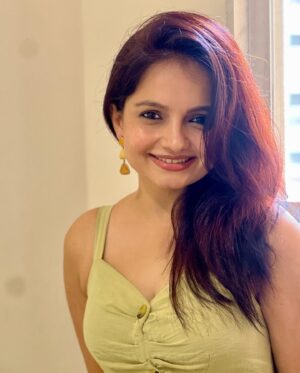 Giaa Manek Instagram - कहता है क्या तेरा जिया?🫶🏻