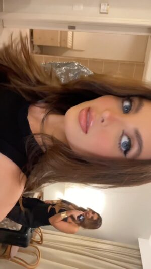 Giovanna Chaves Instagram - ✨✨