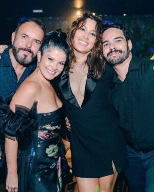 Giselle Itié Instagram - Titia ON para la Diosa @aliciafbarbosa ❤️!!! Festa linda mig !!! e nossa Bey Deslumbrante @sfelippo ❤️‍🔥