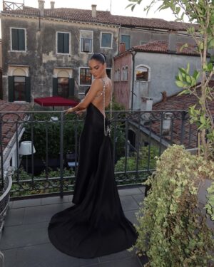 Giulia De Lellis Instagram - @amfar 🩵