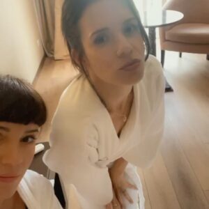 Griselda Siciliani Instagram - Se viene …. ENVIDIOSA @chenetflix 
Con este cast de los sueños!!!!