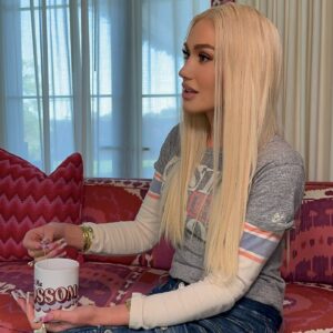 Gwen Stefani Instagram - 💐