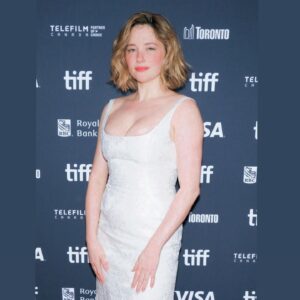 Haley Bennett Instagram - So happy to be back in TIFF 
TIFF is a very special place to us
It’s good to be in North America 
to screen #MSonoftheCentury, an epic piece of film making by visionary dir. Joe Wright 
TIFF audiences are so warm and 
their love for cinema is infectious 
Very much enjoyed sitting in these audiences 
and soaking up that love 
Until next time 💓