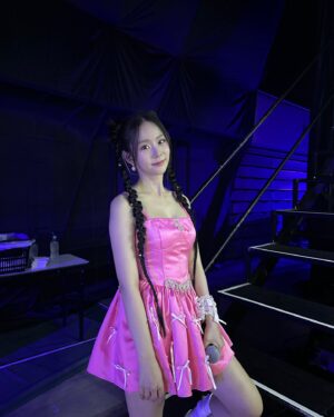 Han Seung-yeon Instagram - #大阪 는 사진이 많아-