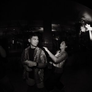 Hannah Al Rashid Instagram - Moments from the Seni Memahami Kekasih premiere captured by @_stuartmanja who was giving paparazzi 📸✨

Bonus photo terakhir hampir baku hantam karena beda pendapat soal coto terenak di Makassar…ededeeeeeeh…

#goblokglam