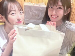 Haruka Fukuhara Instagram - .
自分にとって大切な人たちを
もっともっと大切にhappyにできるよう。
そして、今までたくさんの愛をもらい続けてきた分、
今度は自分からも大きな愛を与えられる人になれるよう。
26歳も1日1日を大切に歩んでいきたいです☺︎
たくさんの方へ感謝の思い込めて。

これからもどうぞよろしくお願い致します♡