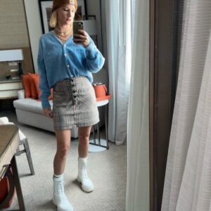 Heather Morris Instagram - It’s almost sweater weather….