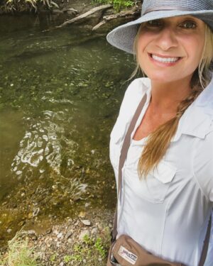 Heather Thomson Instagram - Check out, to check in! 

The mind is like water, when it is calm, it is clear. — zen proverb’) ✨

For me the best way to recharge is to unplug and step outside. Forget the screens and clickers! Nature is the ultimate escape. 🌿

Soaking in natures vibes! You don’t have to go away to get away! Take time, treat yourself, take a stay-cation and let the fresh air and peaceful sounds of nature and beauty in your own zip code re-energize your spirit and mind! ♥️

#staycation #natureescape 
#recharge #unplugged 
#digitaldetox #forestbathing #outdoortime #naturelovers 
#reset #wellness #selfcare #heatherthomsontravel #doyou