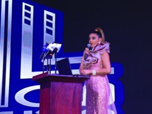 Heba ElSisi Instagram - تشرفت بتقديم حفل إطلاق مشروع مدينة جدة التجارية الترفيهية بالعبور بالشراكة بين متواضع جروب المصرية وإعمار السبيعي السعودية، كان شئ رائع وعظيم. في حضور لفيف من رجال الأعمال والمستثمرين الذين استمتعوا بغناء المنشد والمطرب الكبير علي الهلباوي والنجمة السوبر ستار ريهام عبد الحكيم بصحبة الأوركسترا..وتم إعلان مفاجأة كبيرة بالتعاقد مع سلسلة مطاعم البيك السعودية لافتتاح فرعها الأول في مصر بمدينة جدة التجارية بالعبور  #فيها_حاجة_حلوة #متواضع_جروب #إعمار_السبيعي #مدينة_العبور #جدة_التجارية_الترفيهية #مطاعم_البيك
Photogreh @yasserhemaya 
Beautiful dress @mohamednourdesign 
Makeup artist @asmaa_said_33 
#hebaelsisy #tvpresenter