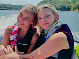 Hendrix Yancey Instagram - when i was 13 i had my first love… THE LAKE🫶🏻👙 #lakeday #13 #birthday #teenager #actress