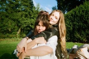 Hermione Corfield Instagram - ✨off the clock for a hot sec✨