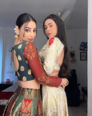 Hiba Nawab Instagram - So very demure and presentable 🤣😝