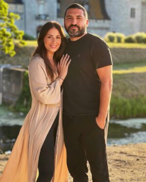 Hiba Tawaji Instagram - Swipe for a SURPRISE 🫶

#HibaTawaji x @ibrahimmaaloufofficial ❤️

Le 24 octobre 2024 
#Lyon 📍