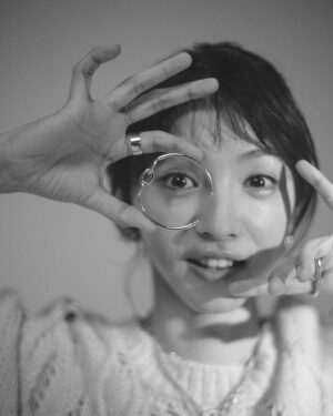 Hikari Mitsushima Instagram - ∝⚪︎∵ ∝∝∝∝ ⚪︎. ∝∝

@realsound_m  web interview
@kisshomaru 

吉祥丸くんとの撮影も久しぶりでした。
モノクロ写真すてきです。

岡田くんと、"悪人"の頃の話もチラリ。
"ラストマイル" いろんな声が届きます、ありがとう。

♡

@masaki_okada.official 
@sanbon0707 
#石川奈緒記

@last_mile_movie