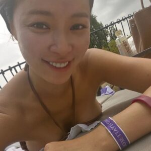 Actress Hwang Jung-eum HD Instagram Photos and Wallpapers September 2024