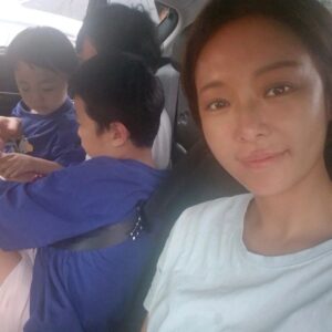Hwang Jung-eum Instagram - 햅삐데이🩷🧡💛💚💙🩵
