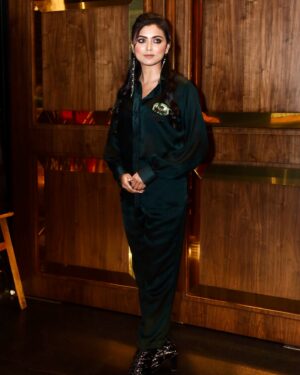 Idhika Paul Instagram - Free Spirit Alert! 🆘

Costume: @goindrilaofficial 
Styling : @horeayan 
Makeup : @mondalbiplab016 

#latepost #newpost #trendingnow #costumedesigner #launch #party #shootlife #actinglife #actorlife #actorslifestyle #lifestyle #camera #action #shootout 

#idhika_paul_official