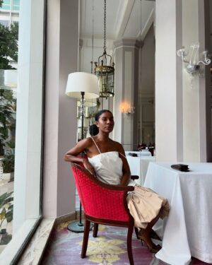 Indira Nascimento Instagram - 💎✨
.
Styling @carneirogs 
Look @angelabritobrand 
Jóia @_verkko_ 
Beleza @erikaoliveiraproducoes

Agradecimento @belmondcopacabanapalace @laurosoliveira @albertomoura @victor.cinquini @edunobrega @abtcagenciamento @agenciafraga @angela_d_brito @brenodebraganca